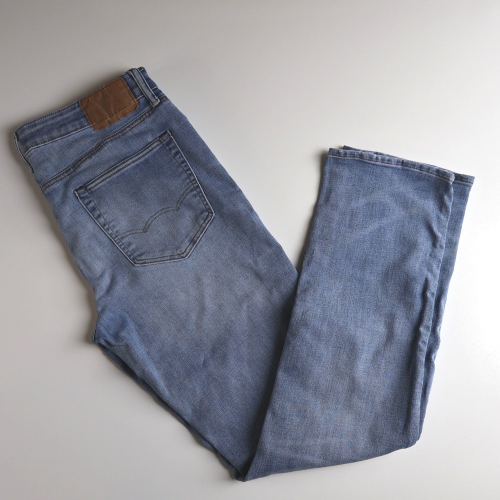 American Eagle Original Straight Next Level AirFlex Jeans Mens 34x32 Medium Wash